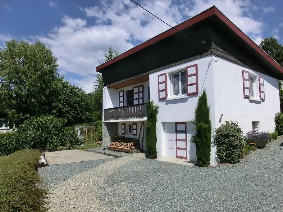 Villa L'Elgia, Gite 3 Epis, 3 Etoiles Saint-Martin-dʼUriage